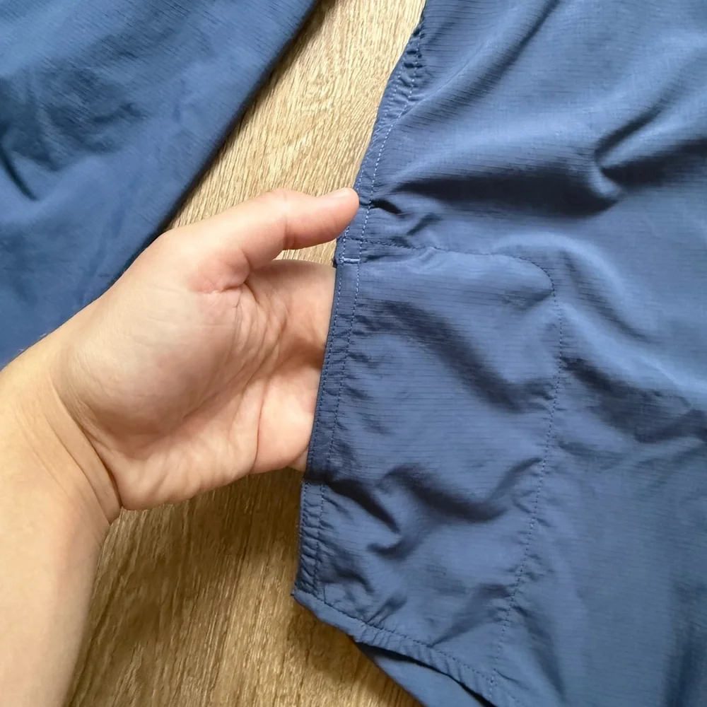 Eddie Bauer - Long Sleeve - Outdoor Button Down - Picture 5 of 8